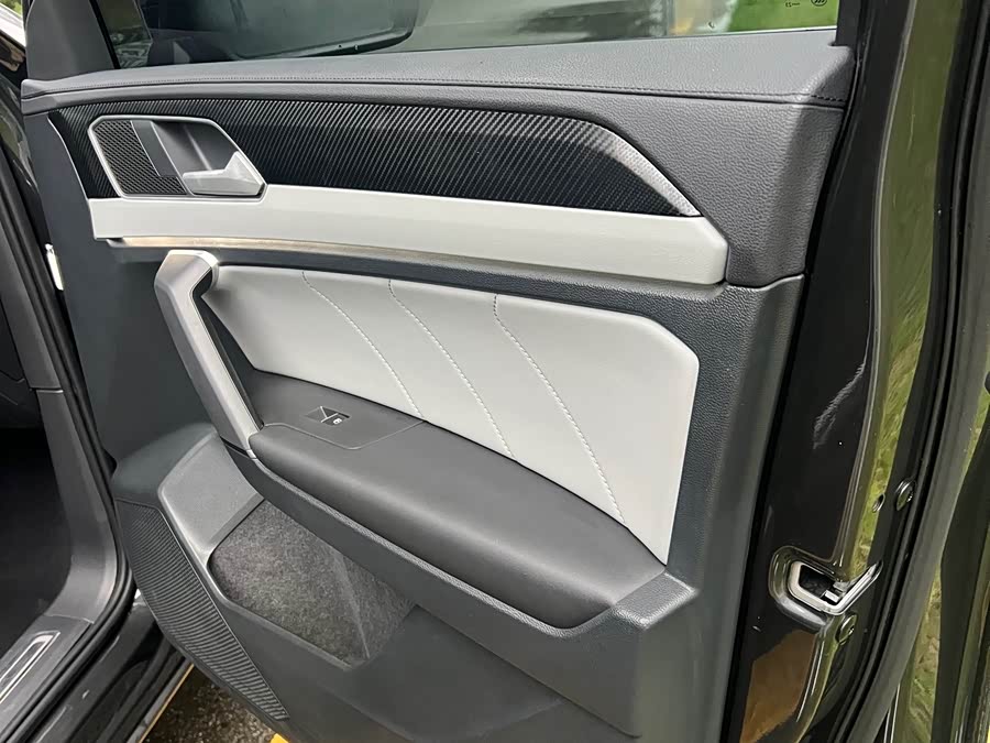 Tayron 2023 280TSI 2WD Luxury Plus Advanced - zdjęcie 12