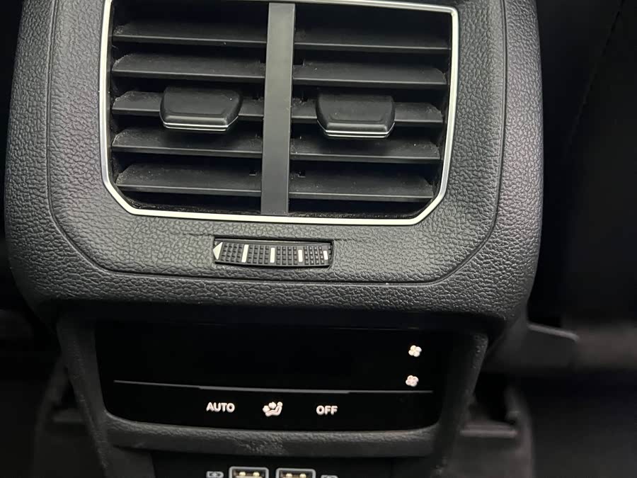 Tayron 2023 280TSI 2WD Luxury Plus Advanced - zdjęcie 14