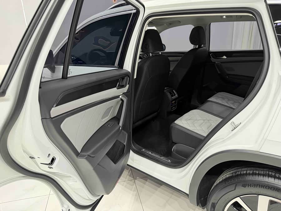 Tayron 2023 280TSI 2WD Luxury Plus Advanced - zdjęcie 15