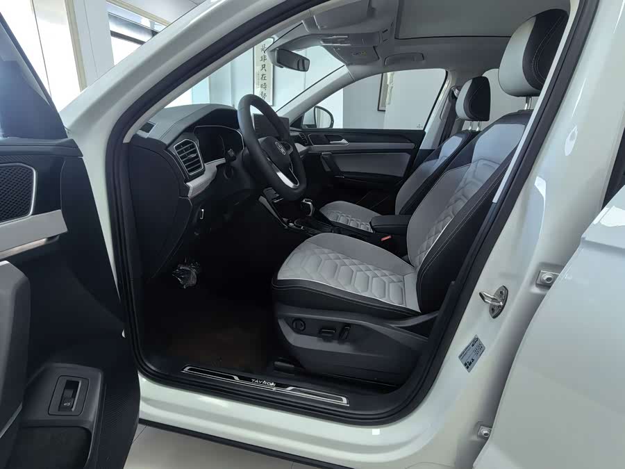 Tayron 2023 280TSI 2WD Luxury Plus Advanced - zdjęcie 6