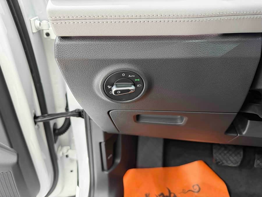 Tayron 2023 280TSI 2WD Luxury Plus Advanced - zdjęcie 8