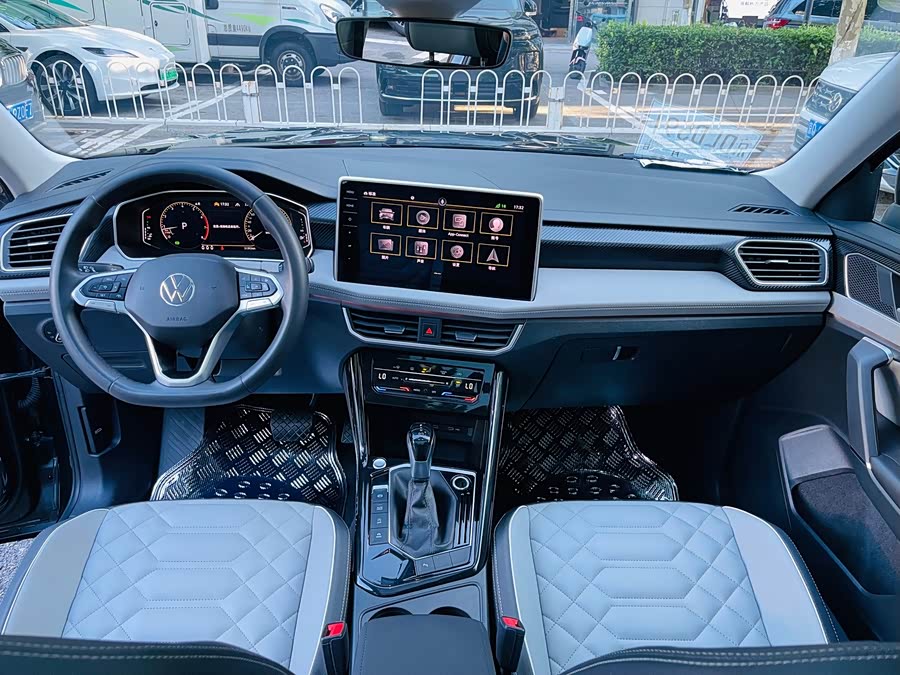 Tayron 2023 330TSI Two-Wheel Drive Luxury Plus Advanced Edition - zdjęcie 19