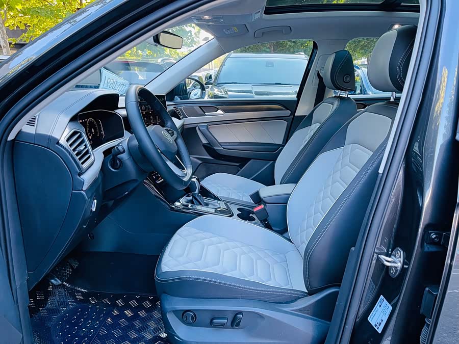 Tayron 2023 330TSI Two-Wheel Drive Luxury Plus Advanced Edition - zdjęcie 10