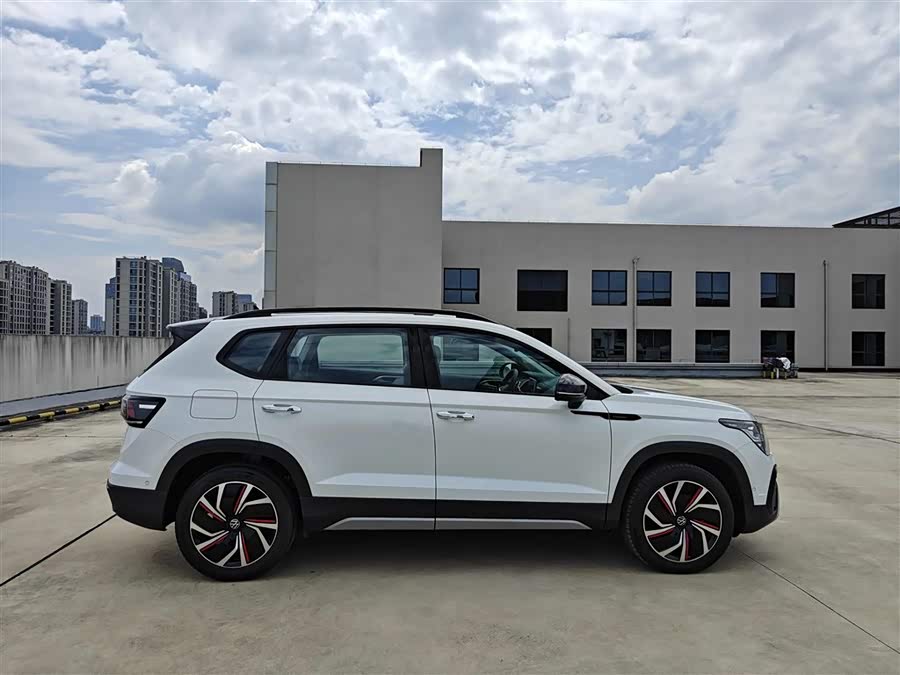 Tayron 2024 300TSI 2WD Monthly Honor Version - zdjęcie 4