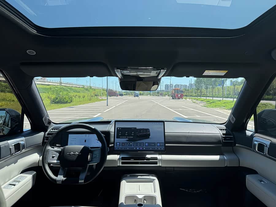 Titan 7 2025 190KM Four-Wheel Drive Ultra Version - zdjęcie 13