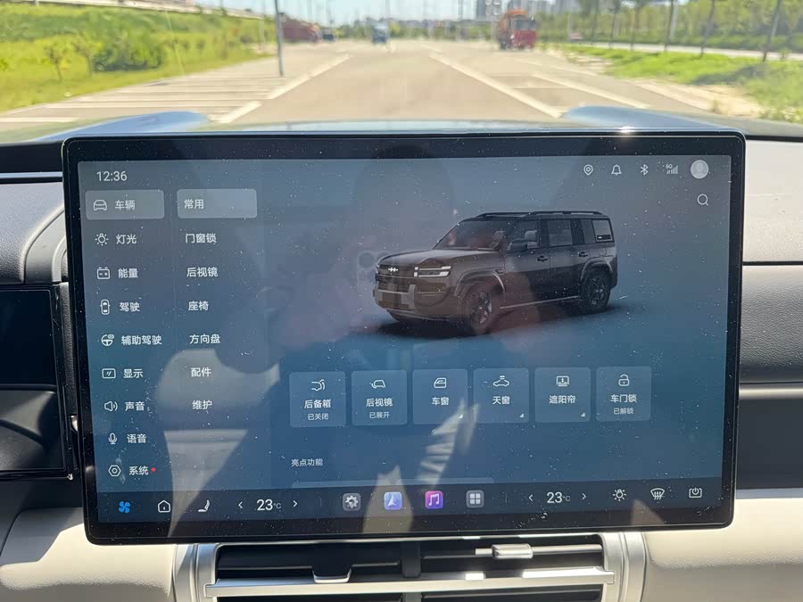Titan 7 2025 190KM Four-Wheel Drive Ultra Version - zdjęcie 20