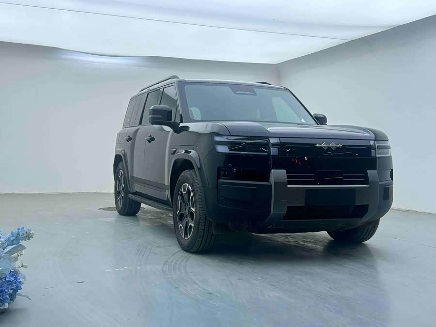 Titan 7 2025 200KM 2WD Max - zdjęcie 3