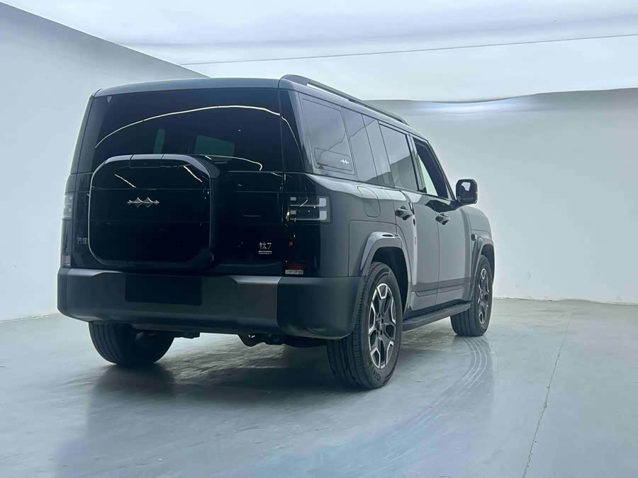 Titan 7 2025 200KM 2WD Max - zdjęcie 7
