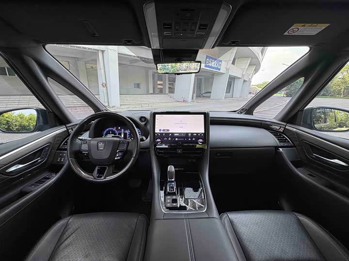 Toyota Crown Dual Engine 2.5L Supreme Executive - zdjęcie 19