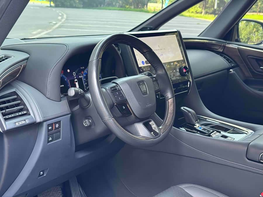 Toyota Crown Dual Engine 2.5L Supreme Executive - zdjęcie 7