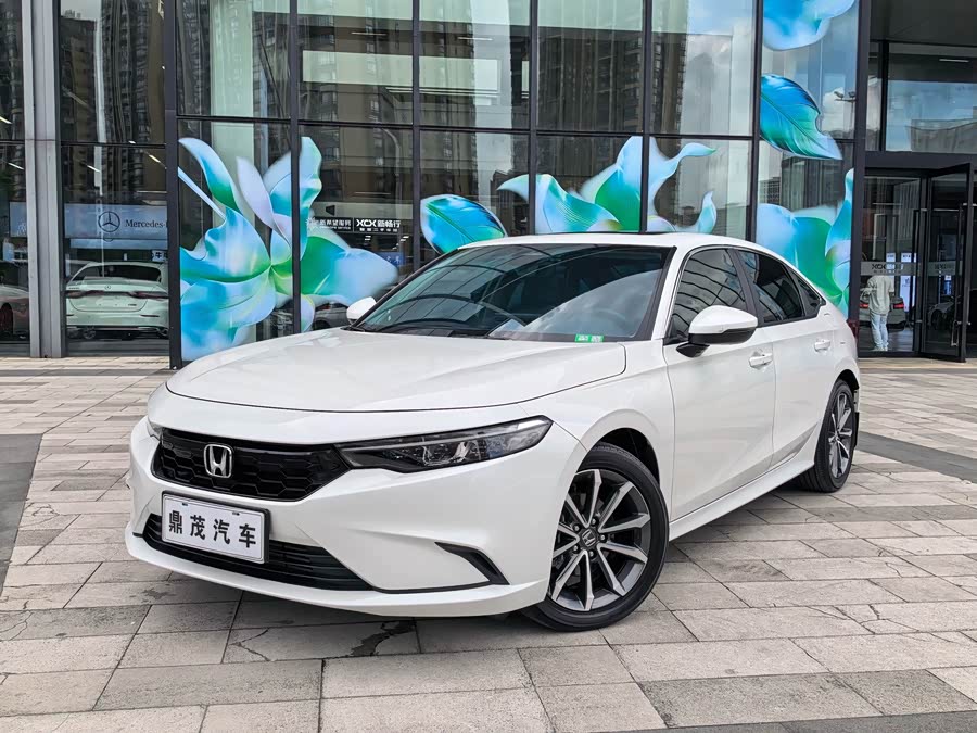 Type R 2022 240TURBO CVT Luxury