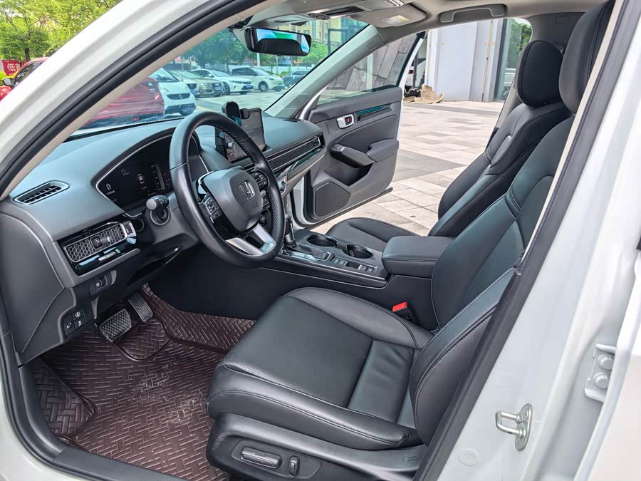 Type R 2022 240TURBO CVT Luxury - zdjęcie 12