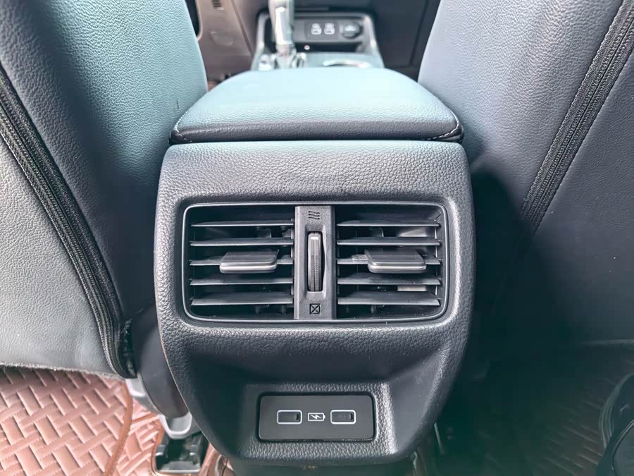 Type R 2022 240TURBO CVT Luxury - zdjęcie 13