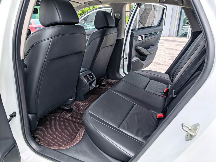 Type R 2022 240TURBO CVT Luxury - zdjęcie 9