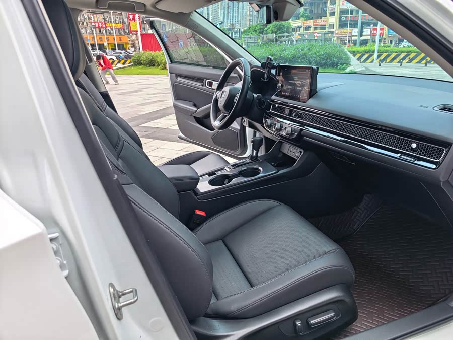 Type R 2022 240TURBO CVT Luxury - zdjęcie 10