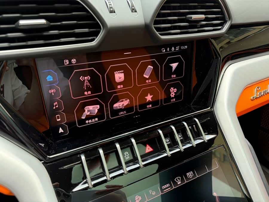 Urus 2021 4.0T V8 - zdjęcie 13
