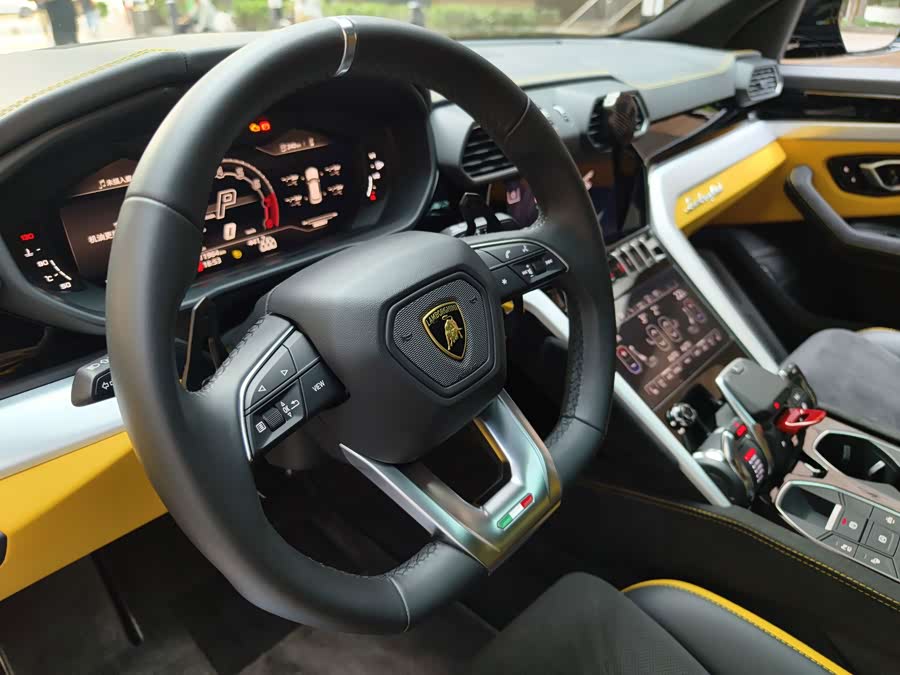Urus 2023 4.0T V8 S - zdjęcie 10