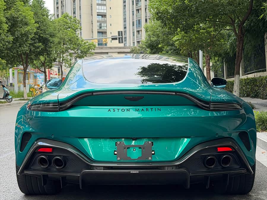 V8 Vantage 2024 4.0T V8 Coupe - zdjęcie 12