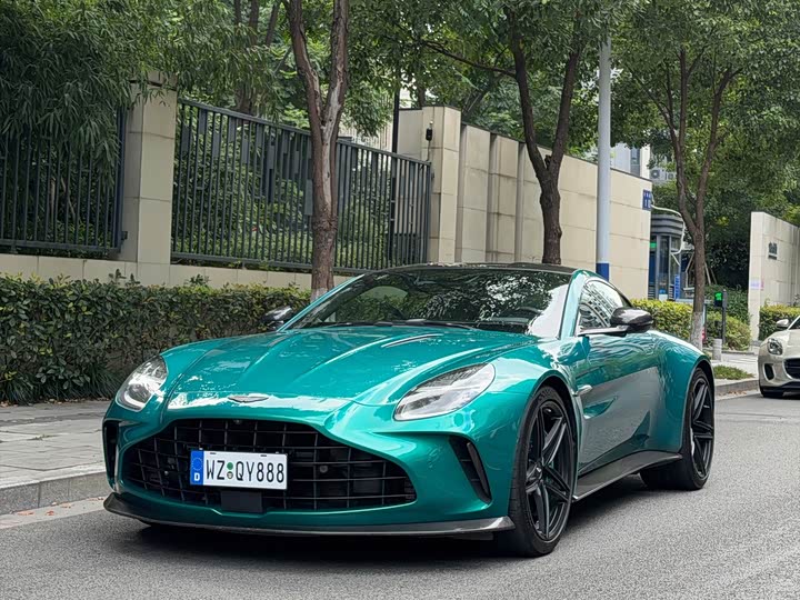 V8 Vantage 2024 4.0T V8 Coupe - zdjęcie 13
