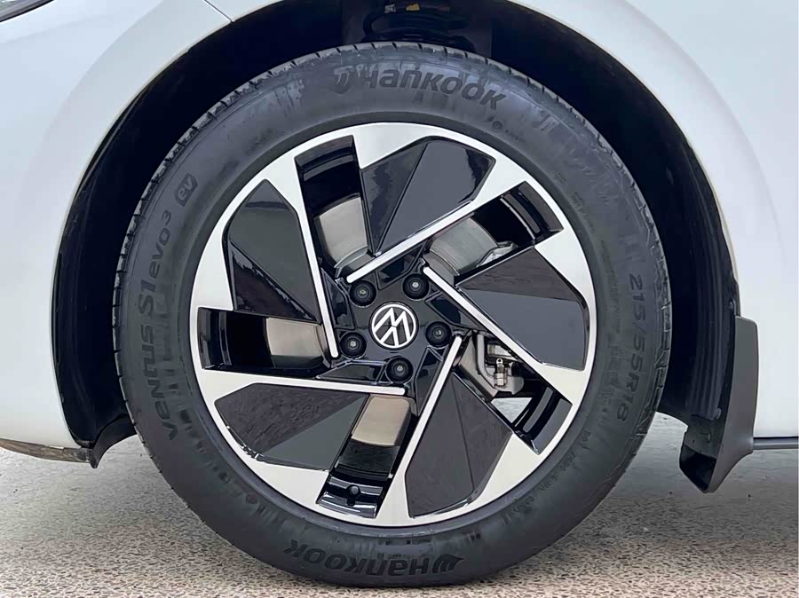 Volkswagen ID.3 2024 Pure Intelligent Enjoyment - zdjęcie 17
