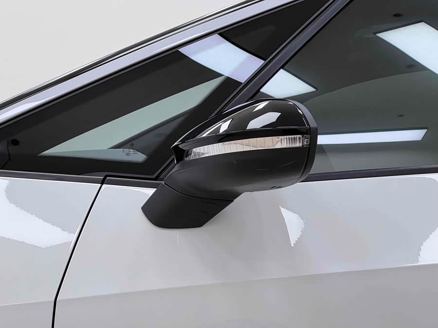 Volkswagen ID.3 2024 Pure Intelligent Enjoyment - zdjęcie 5