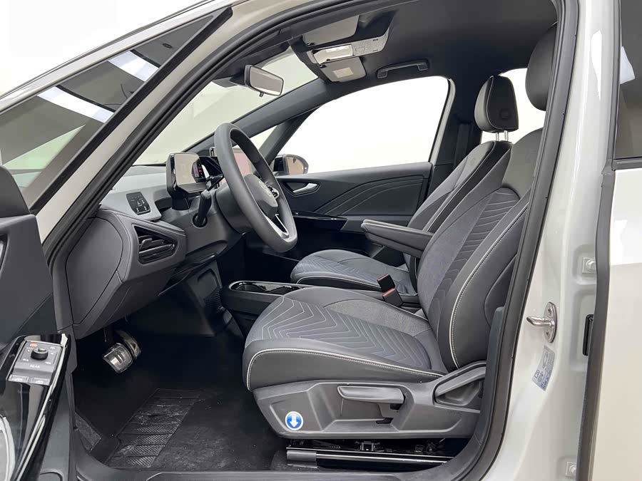 Volkswagen ID.3 2024 Pure Intelligent Enjoyment - zdjęcie 9