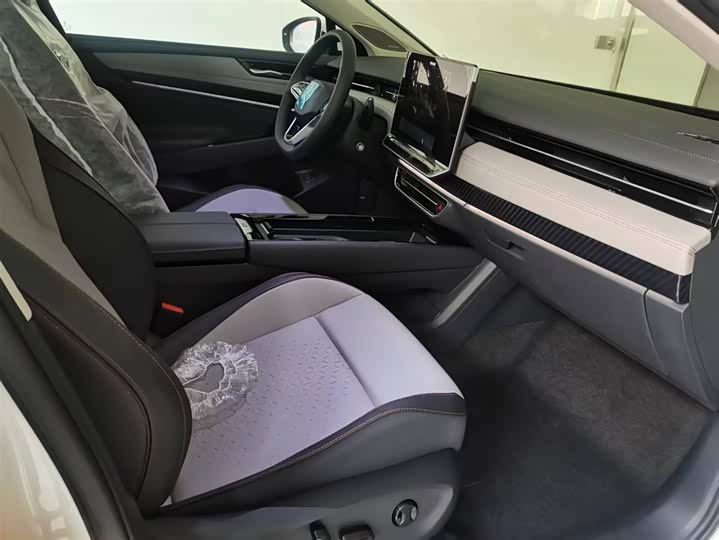 Volkswagen ID.7 VIZZION 2024 AIR - zdjęcie 18