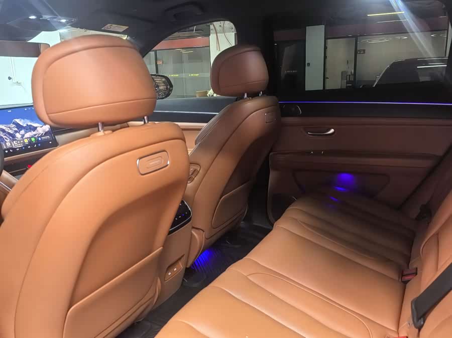 Wenjie M7 2024 1.5T Smart Drive RWD Ultra 5-seater - zdjęcie 9
