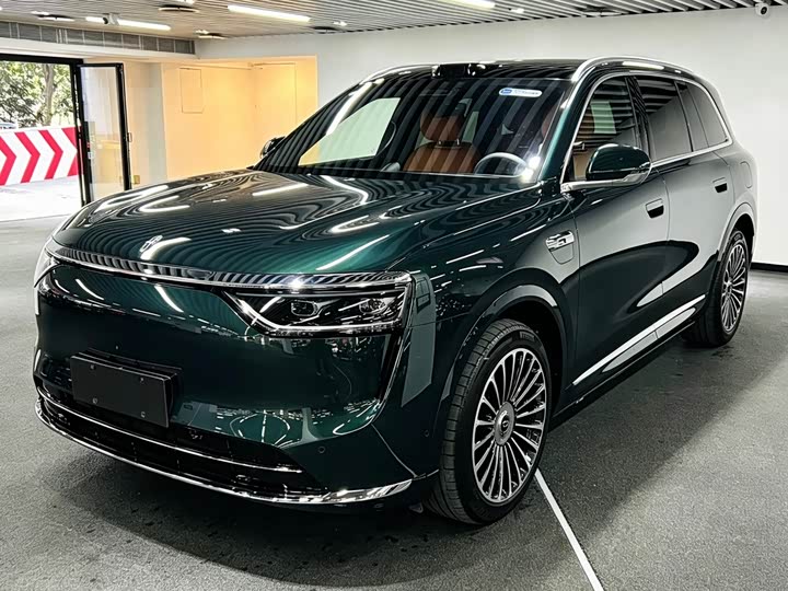 Wenjie M8 2025 Extender Ultra 53.4kWh 6-seater (192-line Laser Radar) - zdjęcie 11