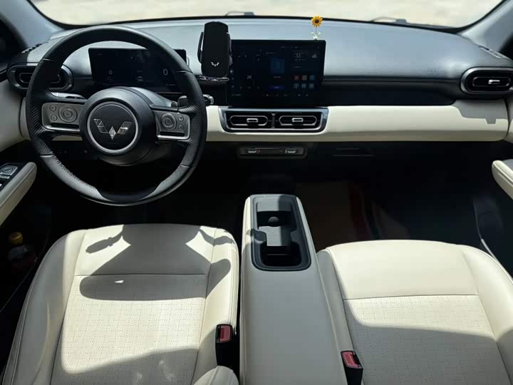 Wuling Bingo PLUS 2024 510km Flagship Version Four-Seater - zdjęcie 17