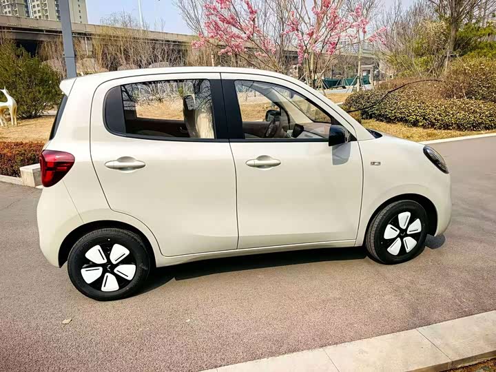 Wuling MINIEV 2025 Fourth Generation Four-Door Advanced Version - zdjęcie 16