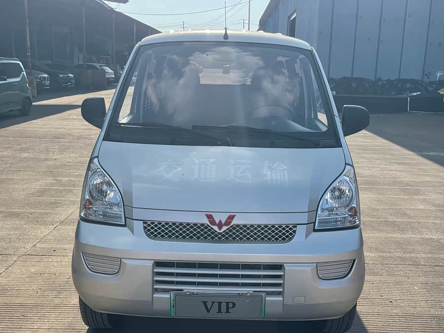Wuling Rongguang EV 2022 Basic Passenger Vehicle Penghui Battery - zdjęcie 2