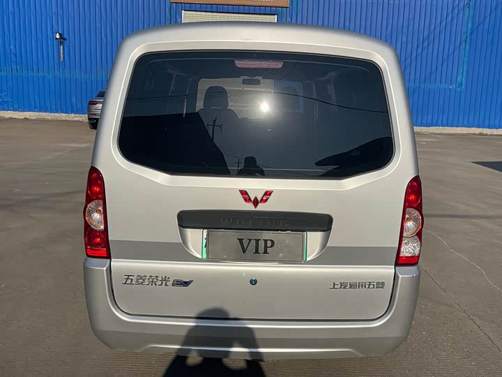 Wuling Rongguang EV 2022 Basic Passenger Vehicle Penghui Battery - zdjęcie 13