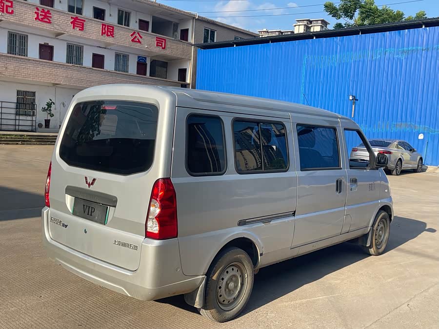 Wuling Rongguang EV 2022 Basic Passenger Vehicle Penghui Battery - zdjęcie 5