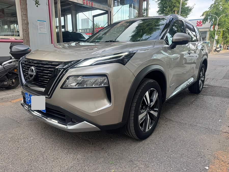 X-Trail 2023 e-POWER Super Hybrid Dual Motor 4WD Supreme - zdjęcie 2