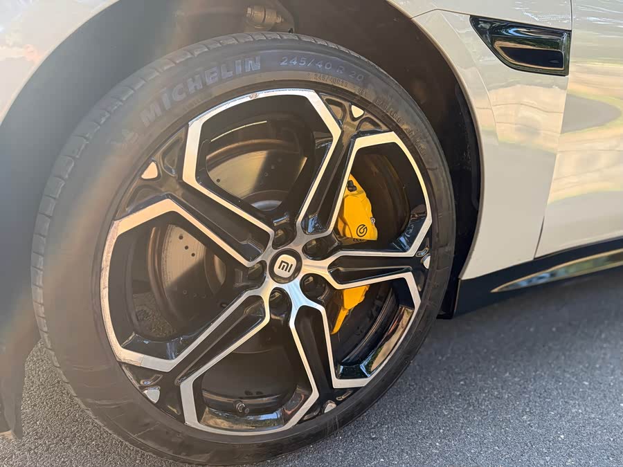 Xiaomi SU7 2024 Rear-Wheel Drive Long Range Intelligent Driving Version - zdjęcie 4