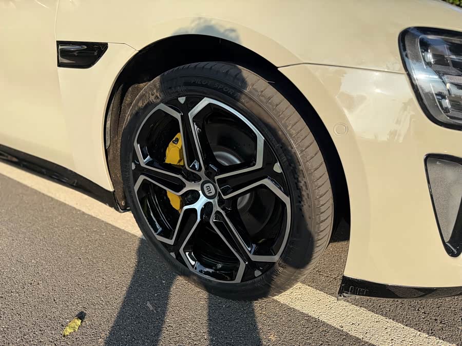 Xiaomi SU7 2024 Rear-Wheel Drive Long Range Intelligent Driving Version - zdjęcie 8