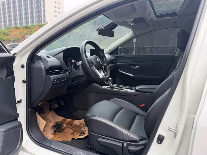 Xuan Yi 2023 1.6L CVT Enjoy Edition - zdjęcie 13
