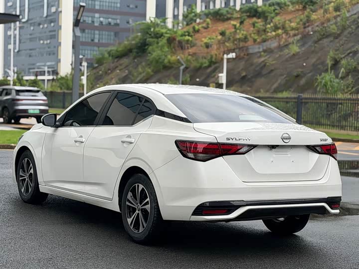 Xuan Yi 2023 1.6L CVT Enjoy Edition - zdjęcie 18