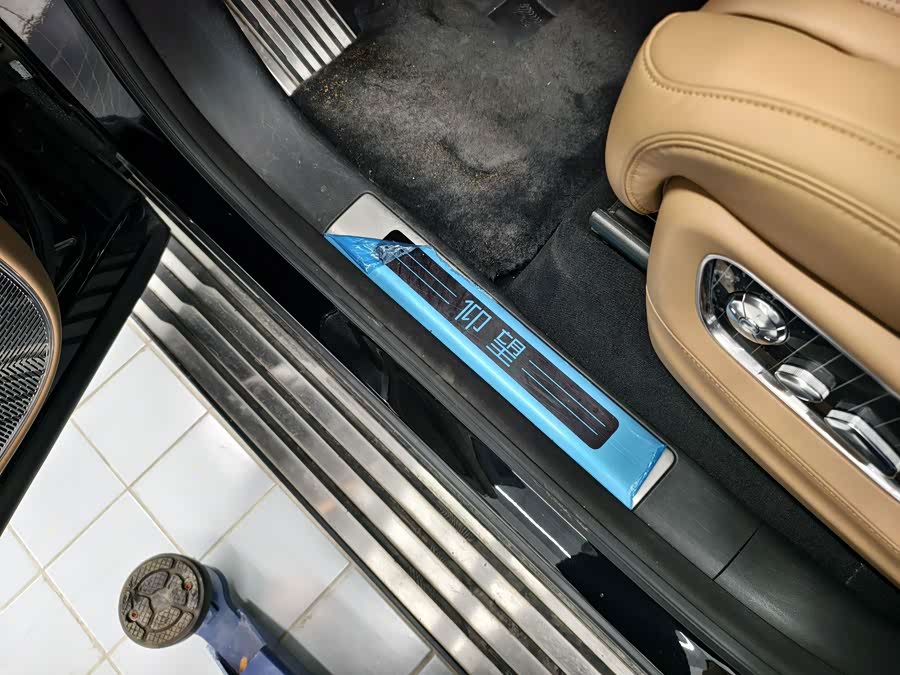 Yangwang U8 L 2025 Ding Shi Edition - zdjęcie 6