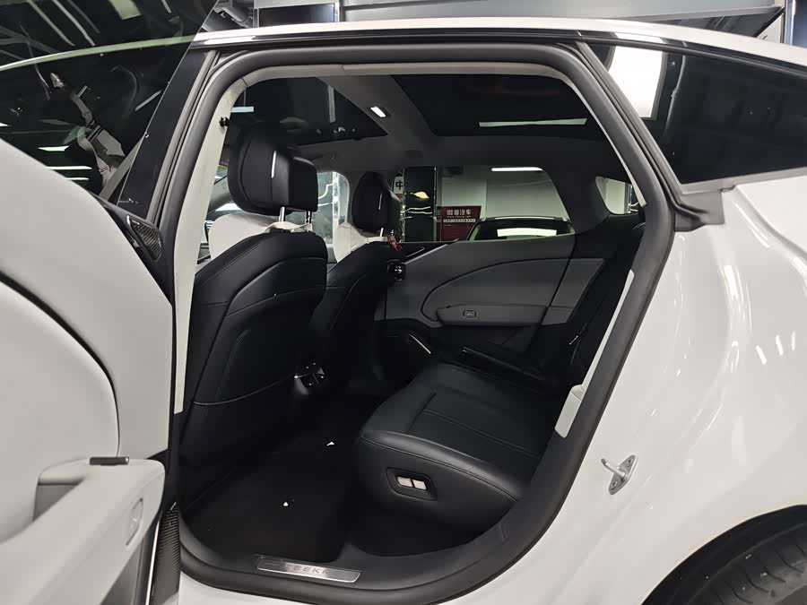 Zeekr 007 2025 Long Range 4WD Intelligent Driving Version 100kWh - zdjęcie 6