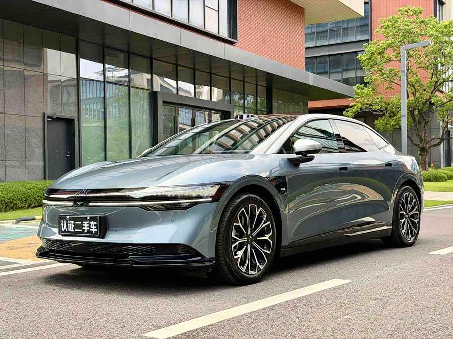 Zeekr 007 2025 Long Range RWD Intelligent Driving Version 100kWh