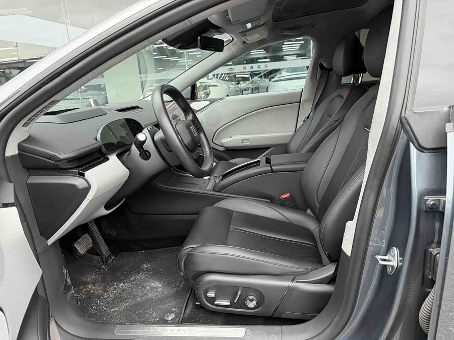 Zeekr 007 2025 Long Range RWD Intelligent Driving Version 100kWh - zdjęcie 4