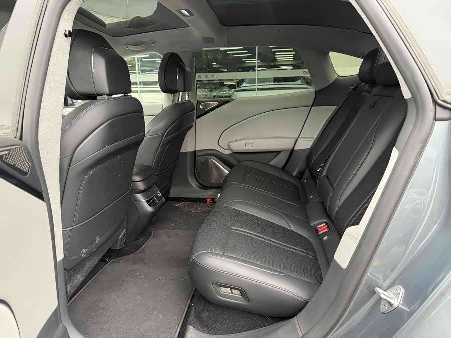 Zeekr 007 2025 Long Range RWD Intelligent Driving Version 100kWh - zdjęcie 5