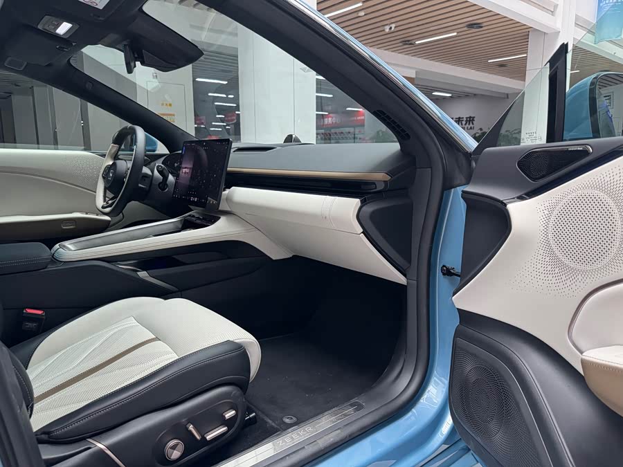 Zeekr 007GT 2025 Four-Wheel Drive Intelligent Driving Version 75kWh - zdjęcie 16
