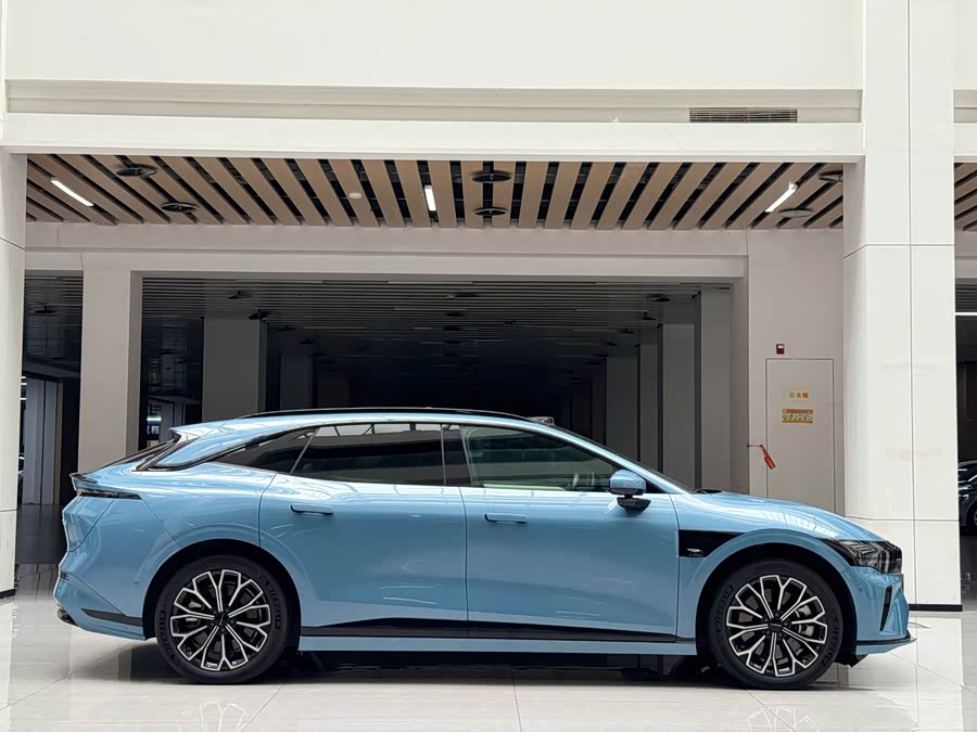 Zeekr 007GT 2025 Four-Wheel Drive Intelligent Driving Version 75kWh - zdjęcie 4