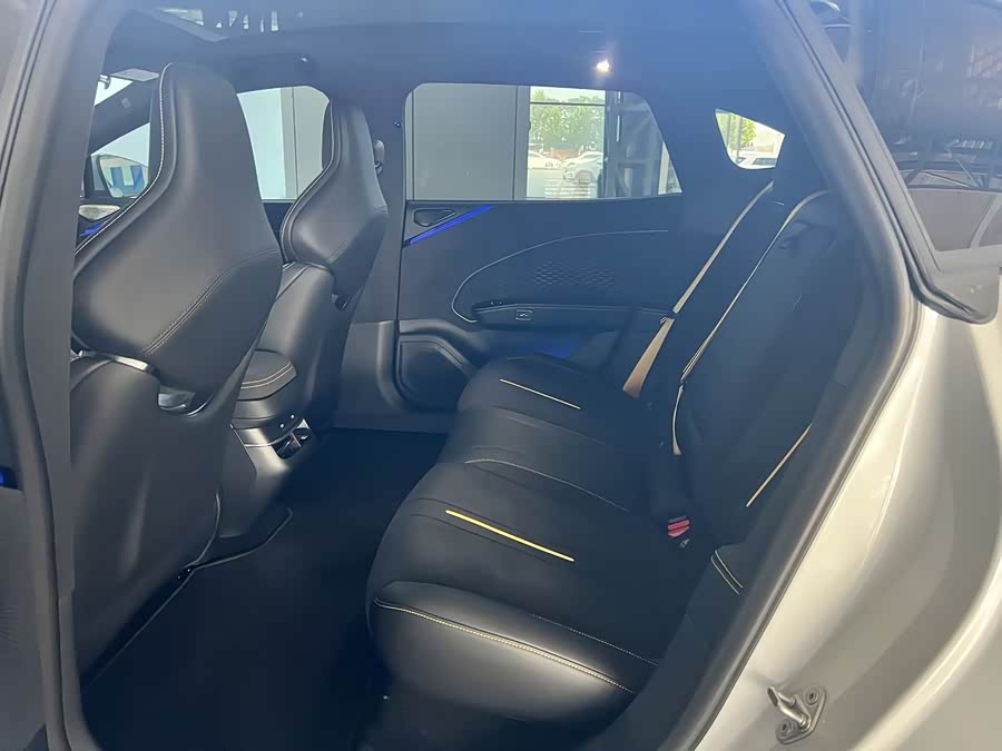 Zeekr 007GT 2026 4WD Ultra 103kWh - zdjęcie 9