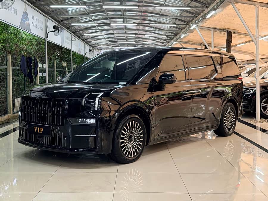 Zeekr 009 2024 6-Seater Executive 4WD 108kWh
