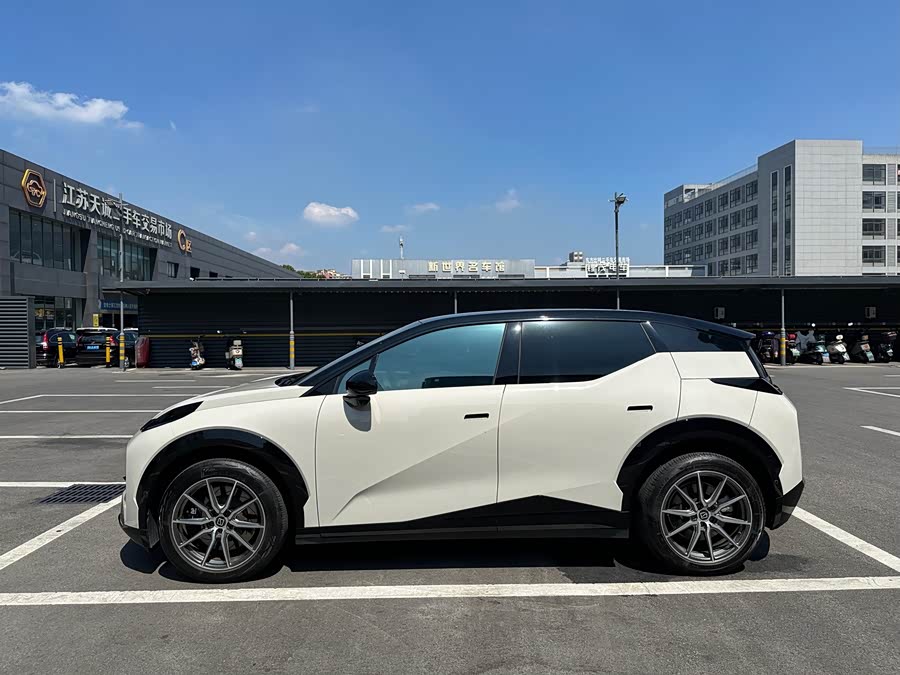 Zeekr X 2023 4WD YOU Edition 4 Seats - zdjęcie 4