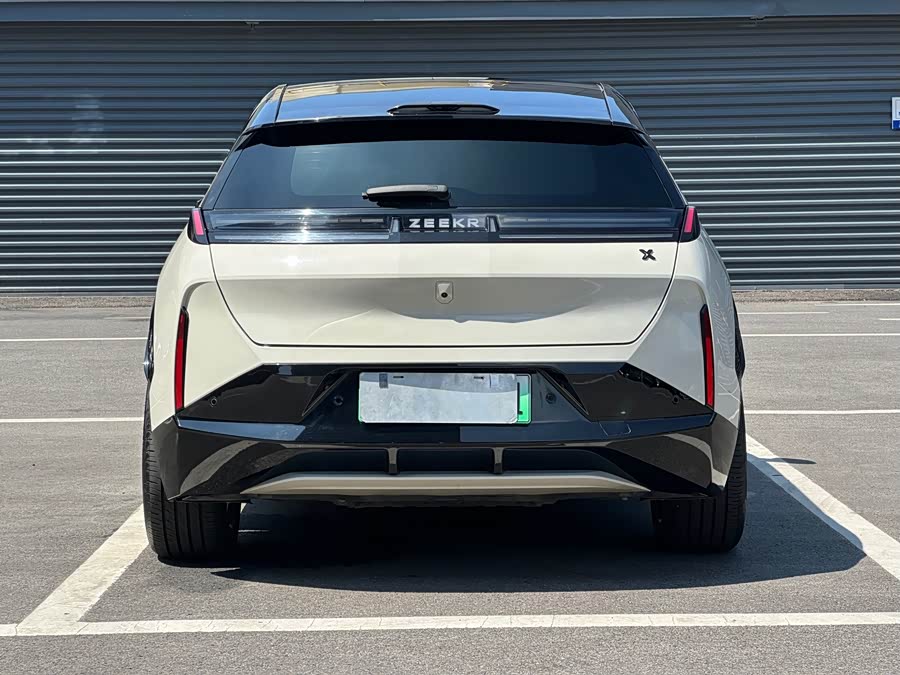 Zeekr X 2023 4WD YOU Edition 4 Seats - zdjęcie 6
